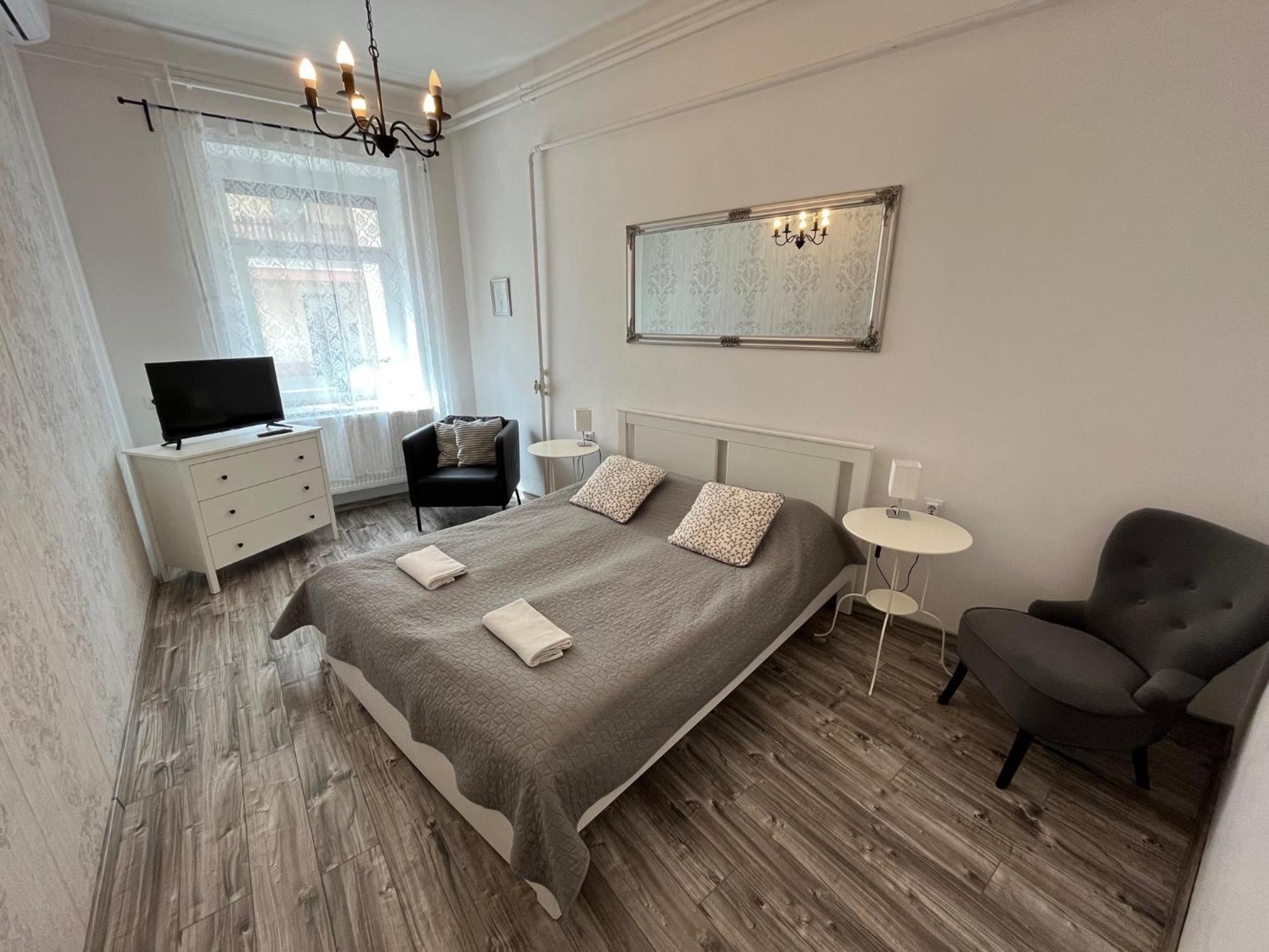 אגר Pacsirta Apartmanhaz מראה חיצוני תמונה