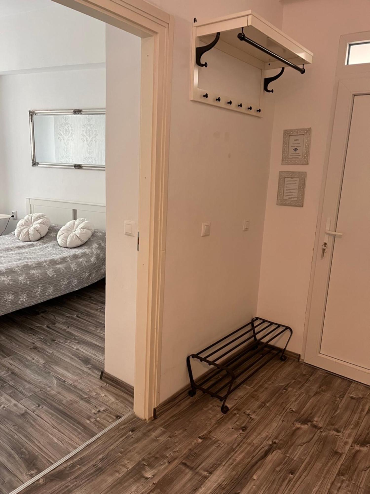 אגר Pacsirta Apartmanhaz מראה חיצוני תמונה