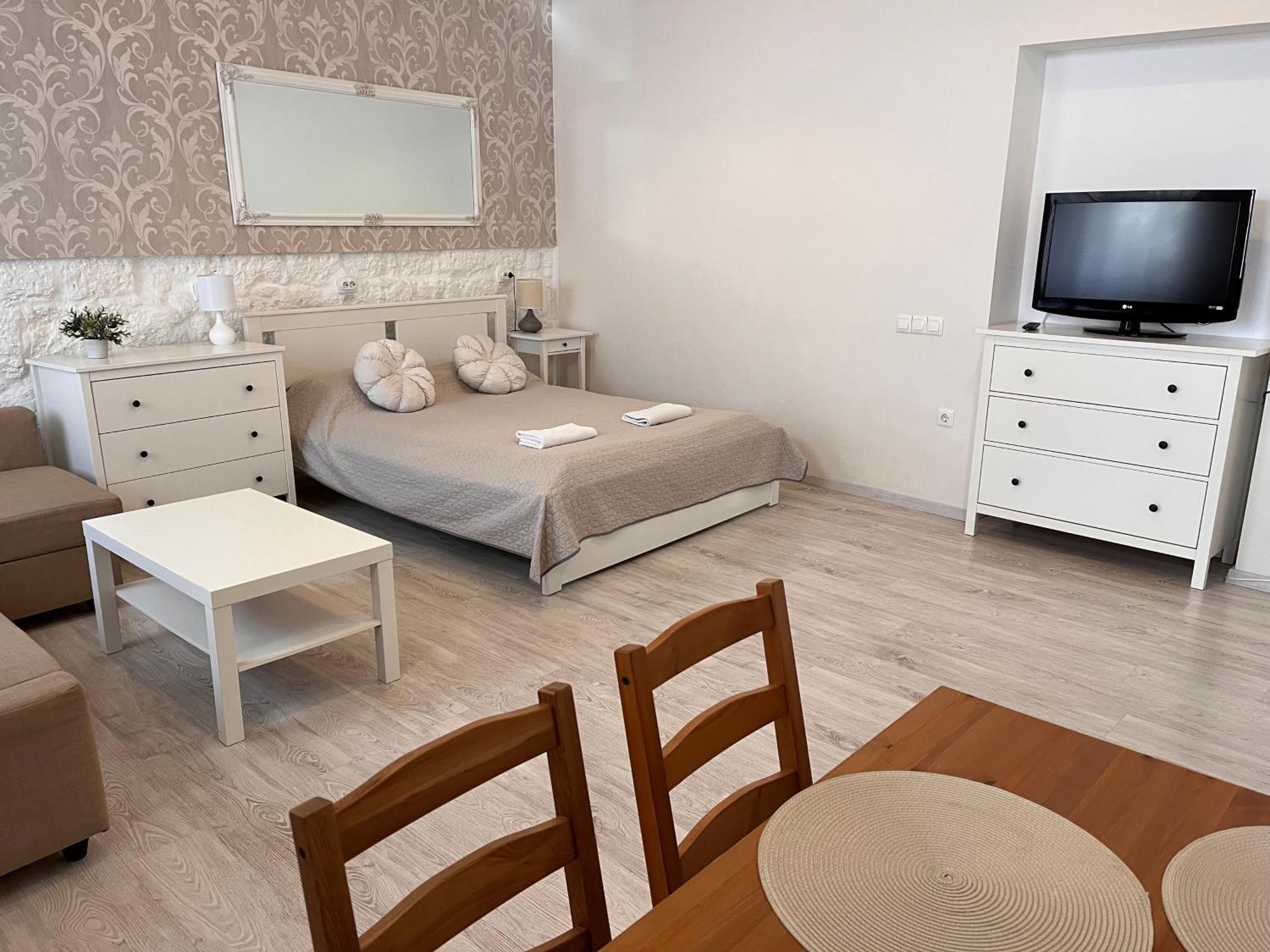 אגר Pacsirta Apartmanhaz מראה חיצוני תמונה