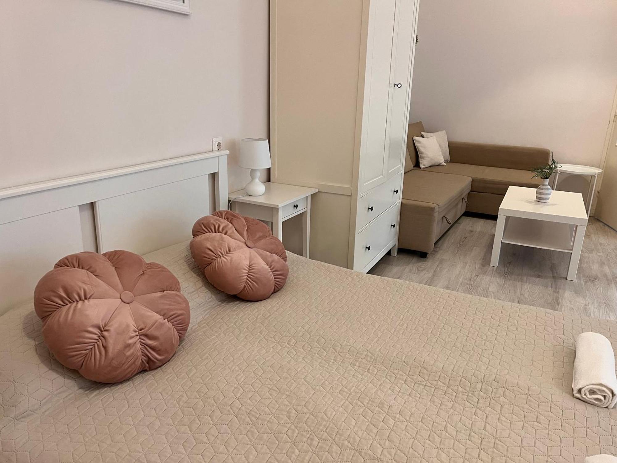 אגר Pacsirta Apartmanhaz מראה חיצוני תמונה